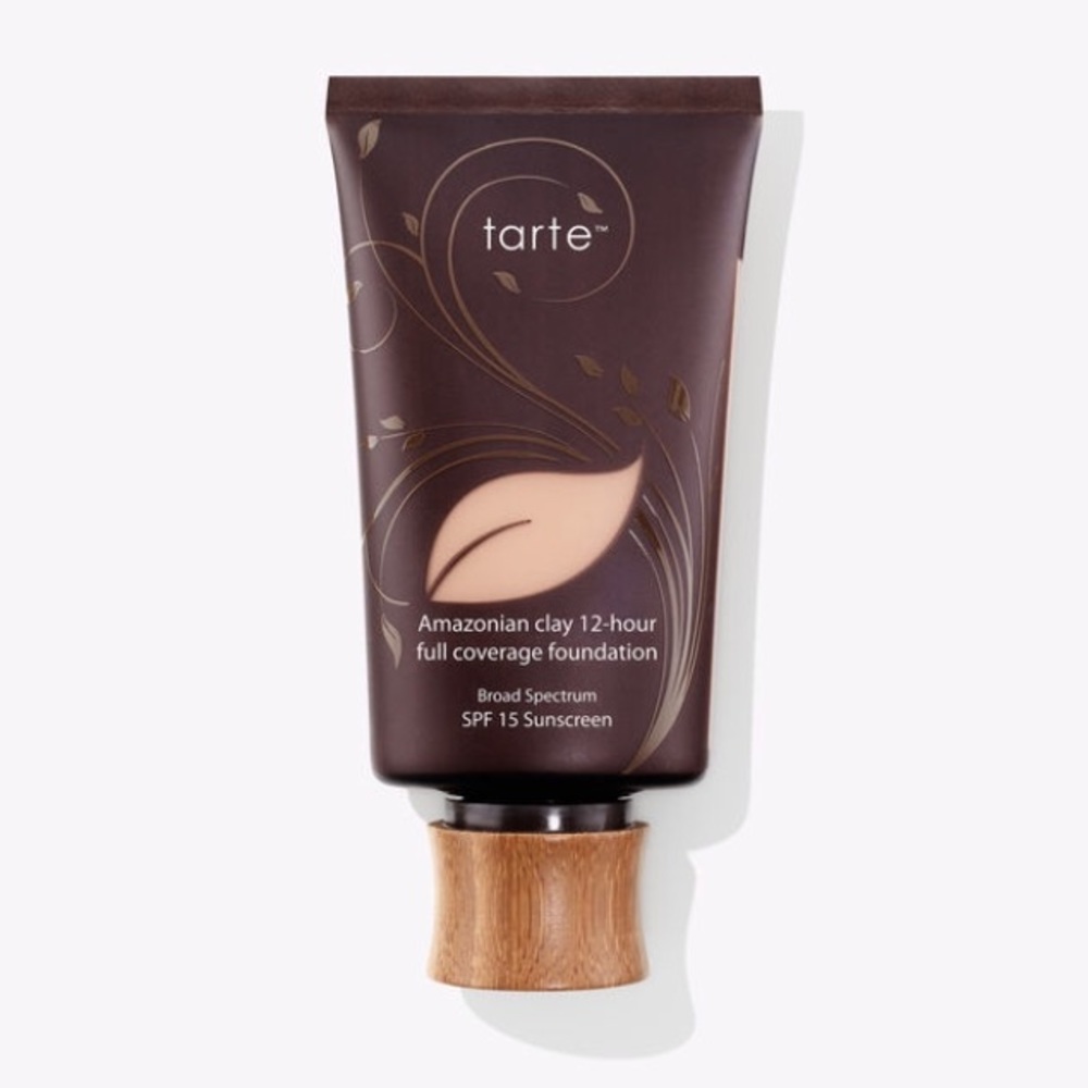 Tarte Amazonian Clay foundation